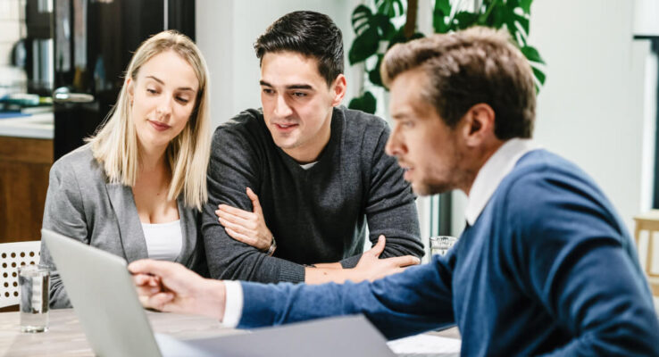 Falcon Eye diversified business services in Oman